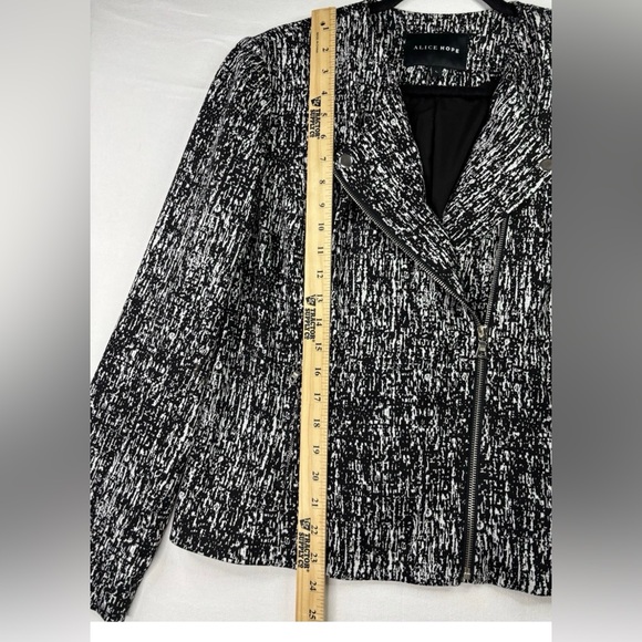 Womens Black White Textured Moto Jacket Zip Front Modern Chic Large - Picture 7 of 9